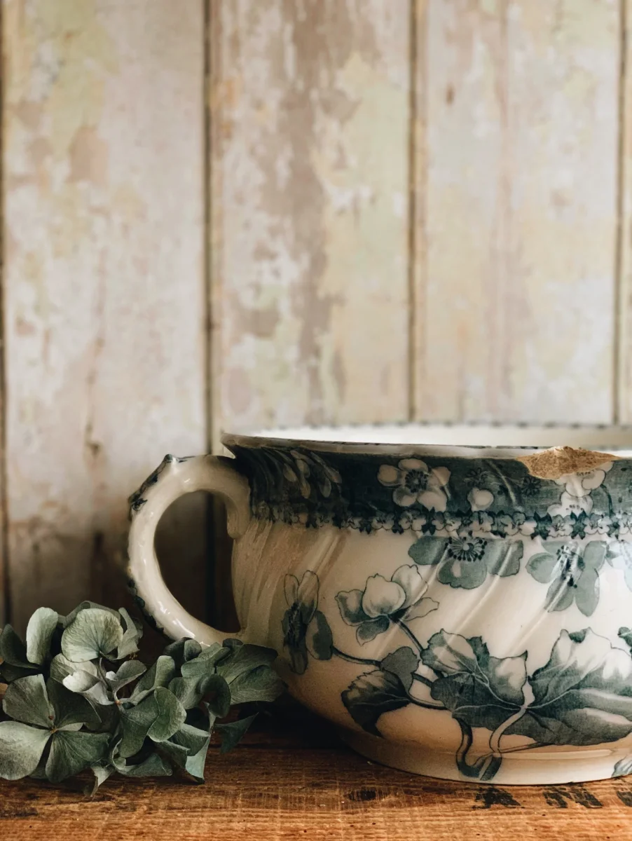 Antique Victorian Green Floral Chamber Pot (UK SHIPPING ONLY) - Image 7